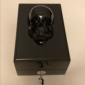 Black Phantom by Kilian